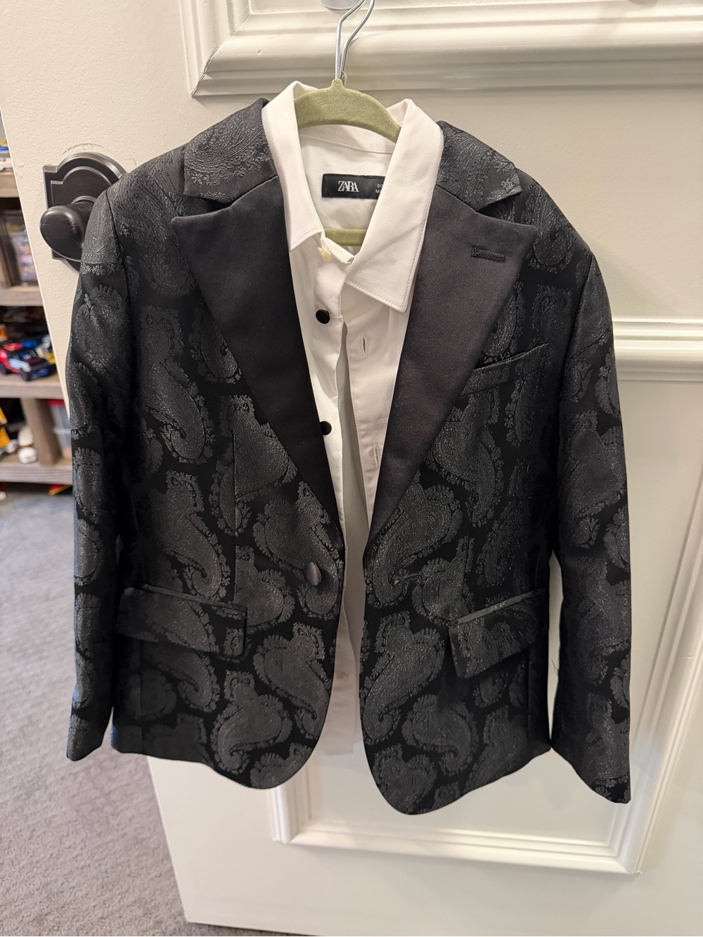 Zara Black Paisley-Texture kid’s Blazer